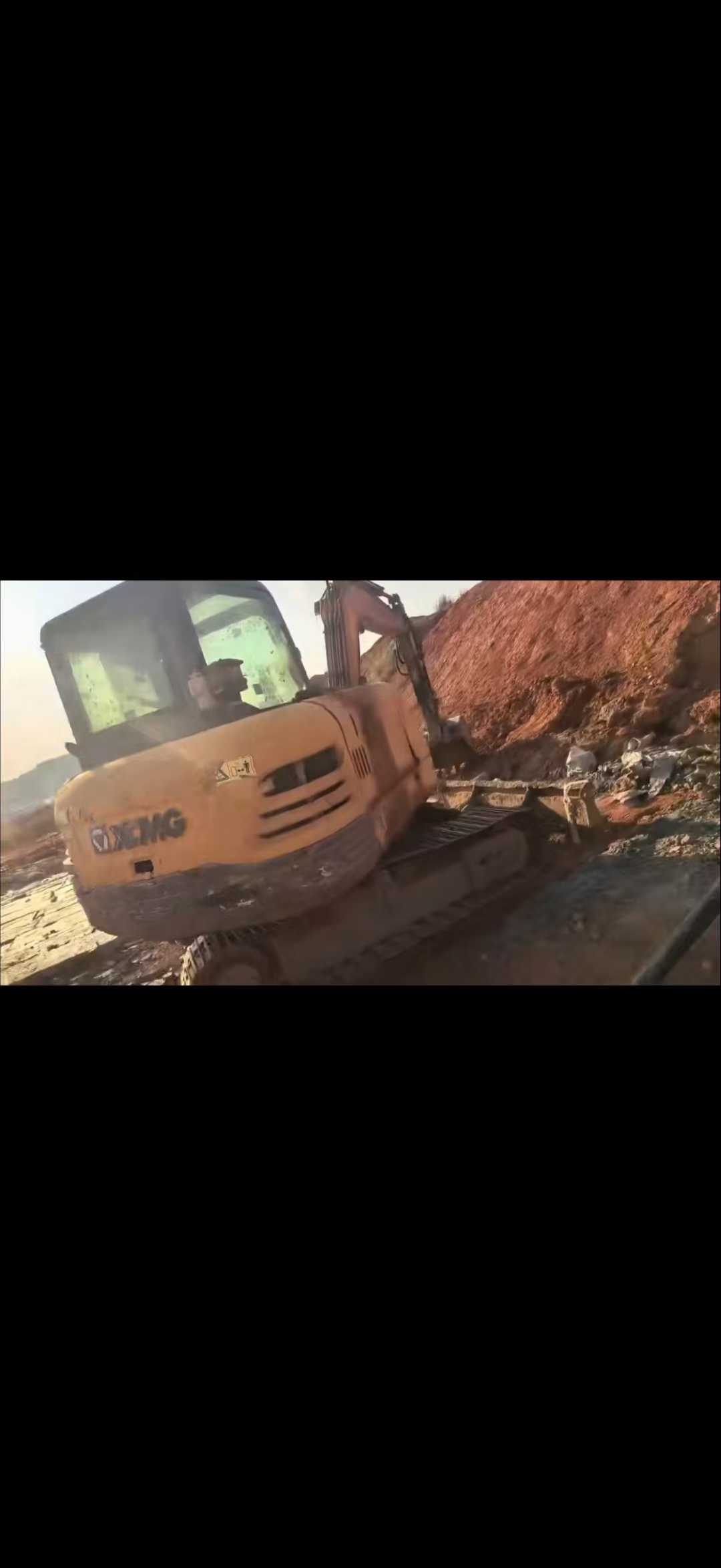 Used XCMG XE60 Excavator 2016 Model / 3