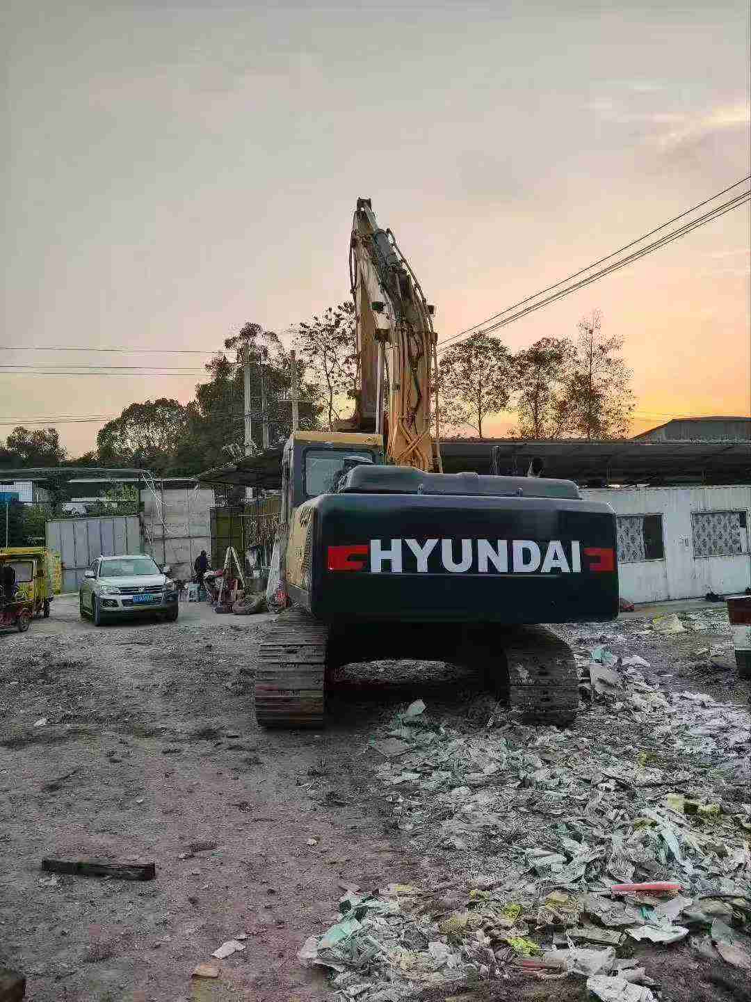 Used Hyundai R215VS Excavator 2018 Model / 2