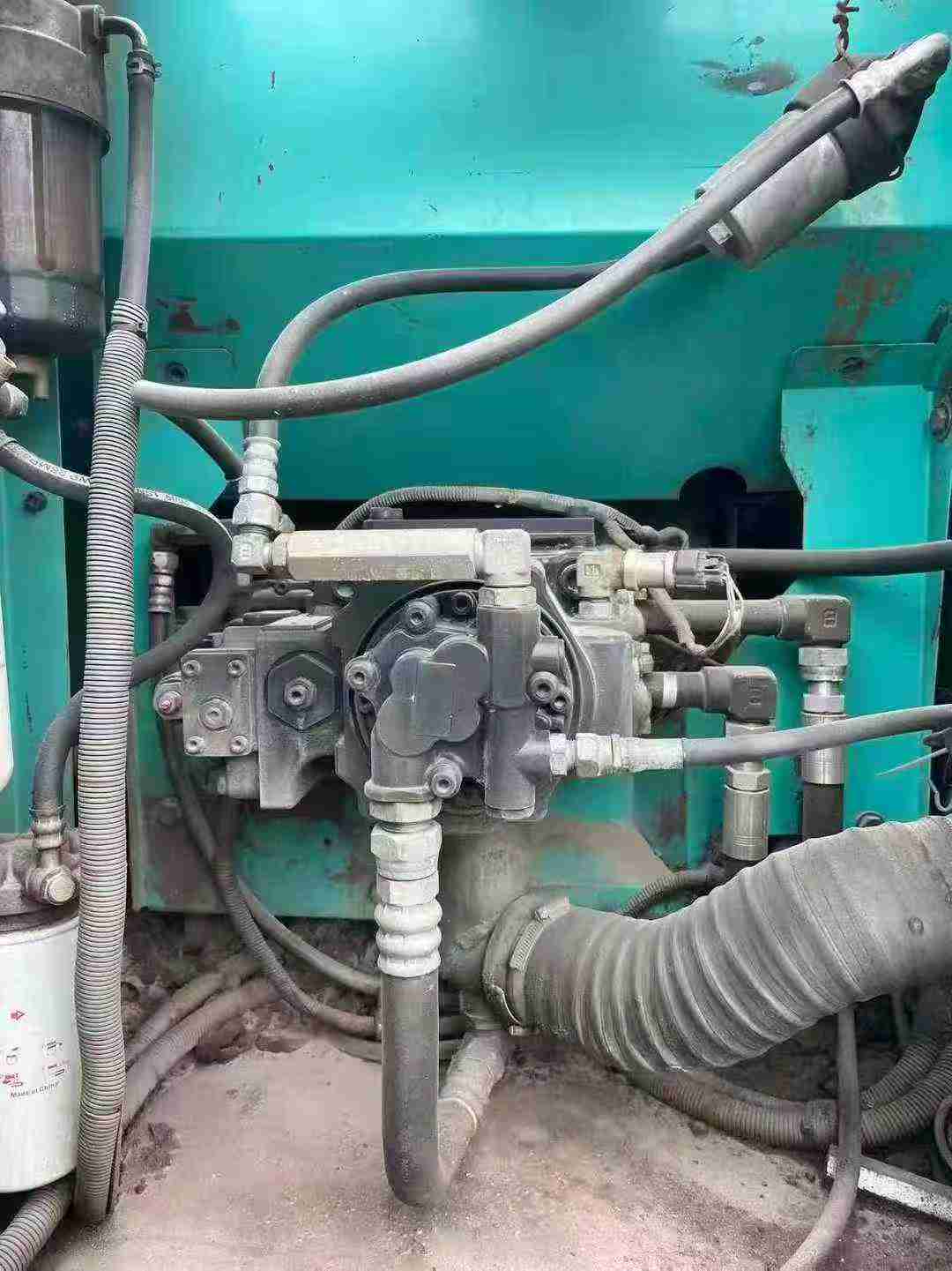 Used Kobelco SK130 Excavator 2015 Model / 3