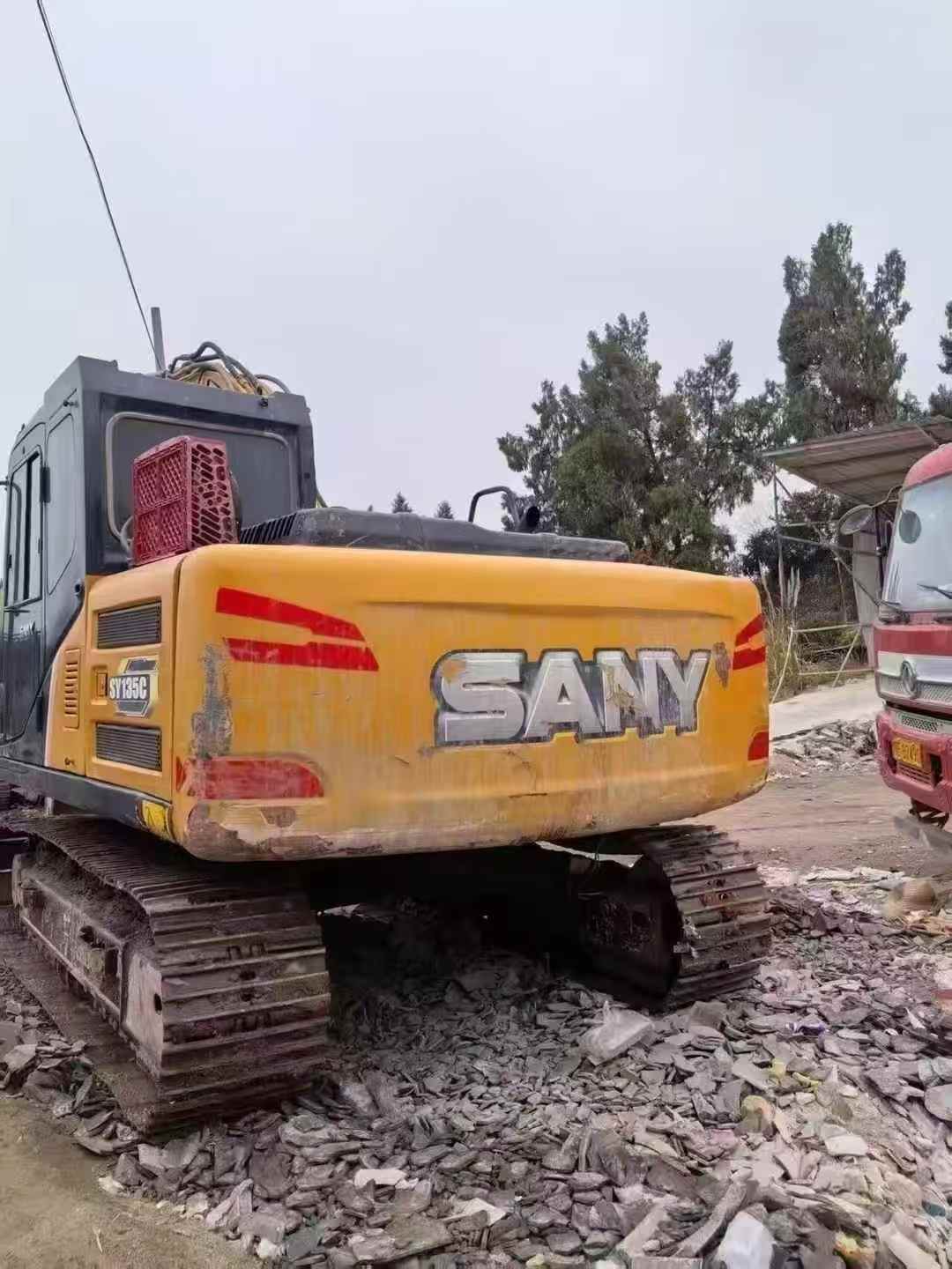Used Sany SY135 Excavator 2016 Model / 2