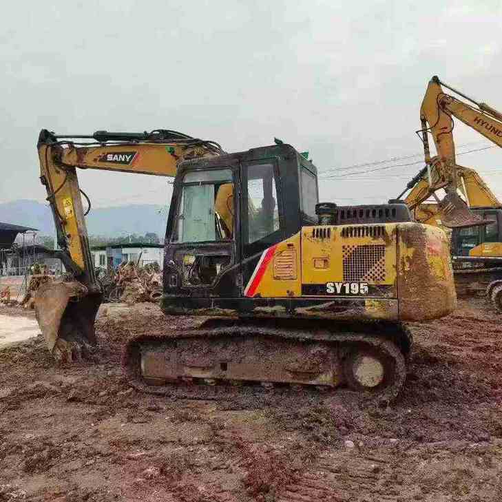 Buy Sany SY125H Used Excavator / 1