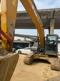 Buy XCMG XE215 Used Excavator / 4 Used XCMG XE215 Excavator 2020 Model / 4