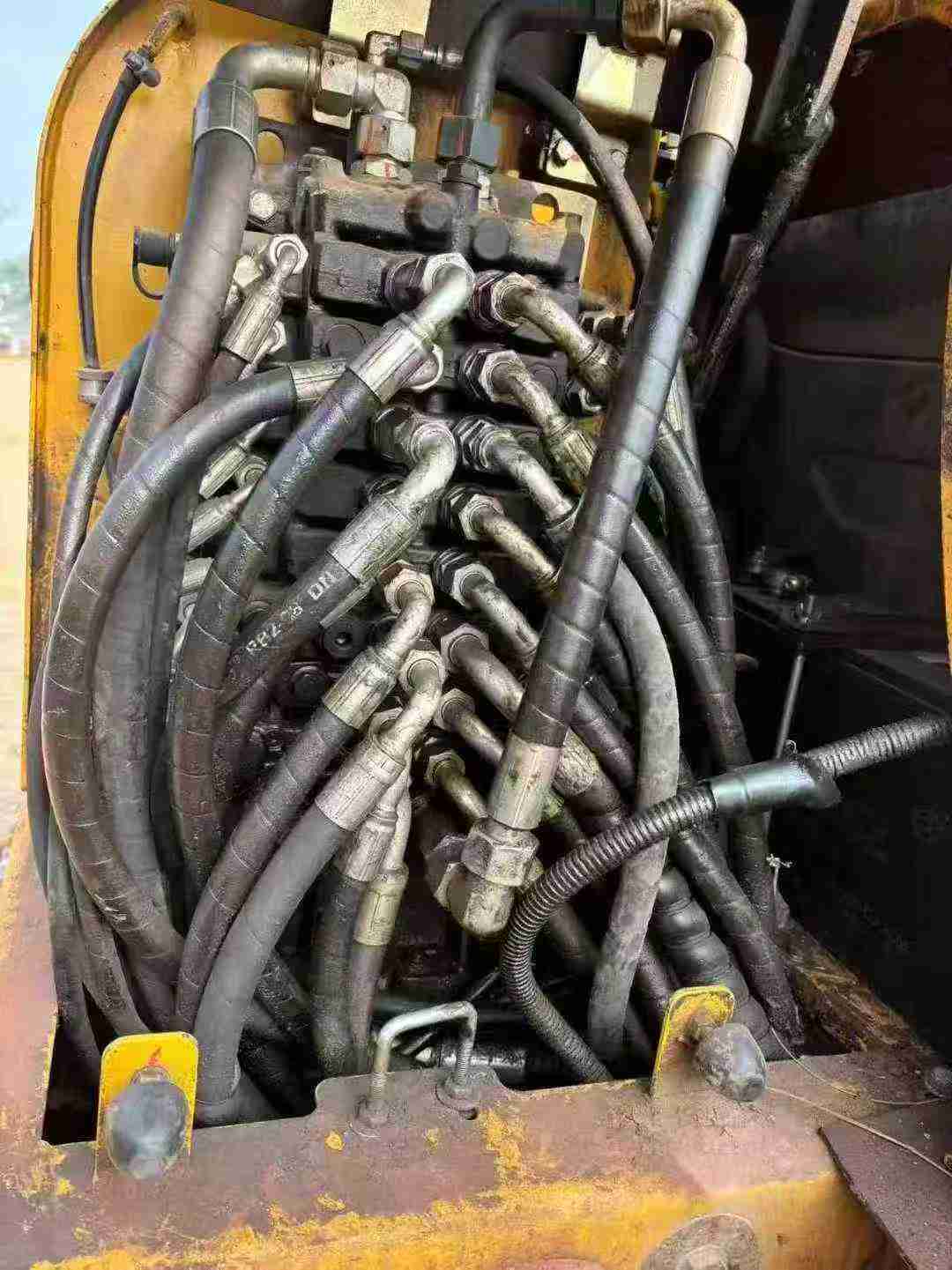 Used XCMG XE60 Excavator 2018 Model / 4