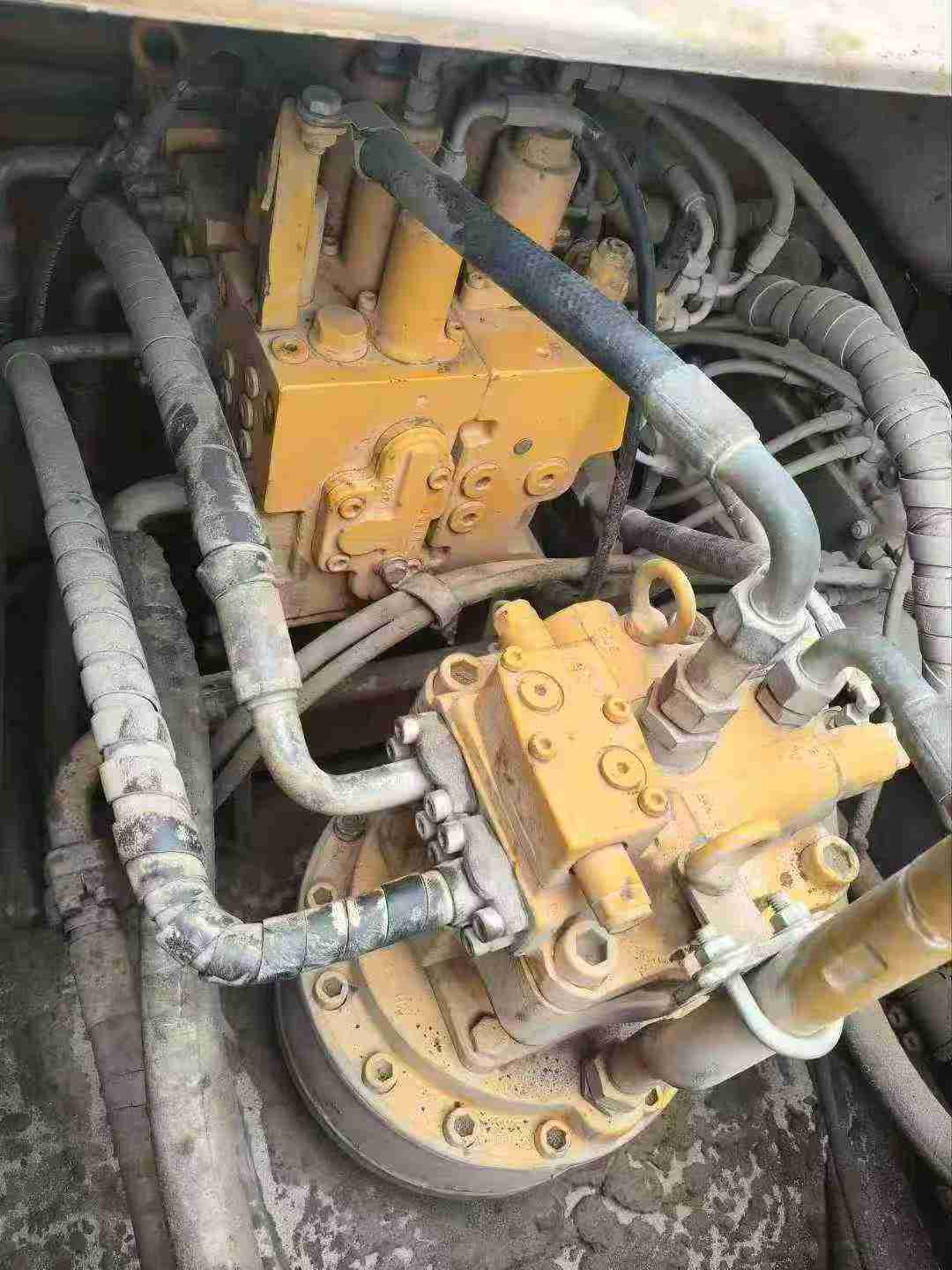 Used Sany SY245H Excavator 2017 Model / 5