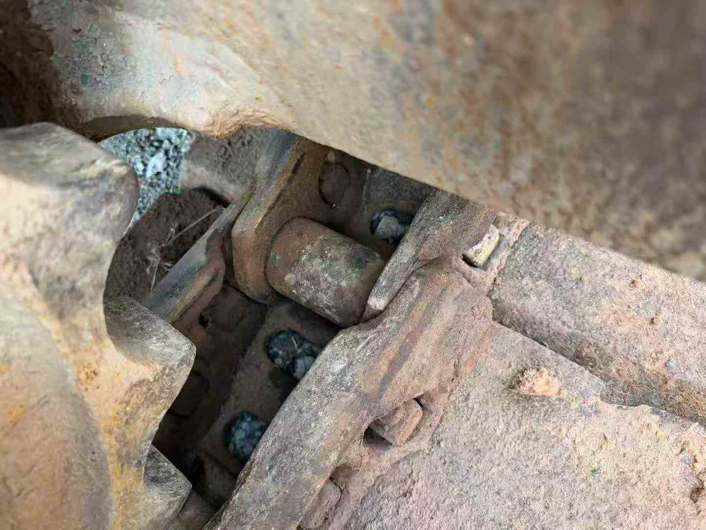 Used Hyundai R335-7 Excavator 2016 Model / 5