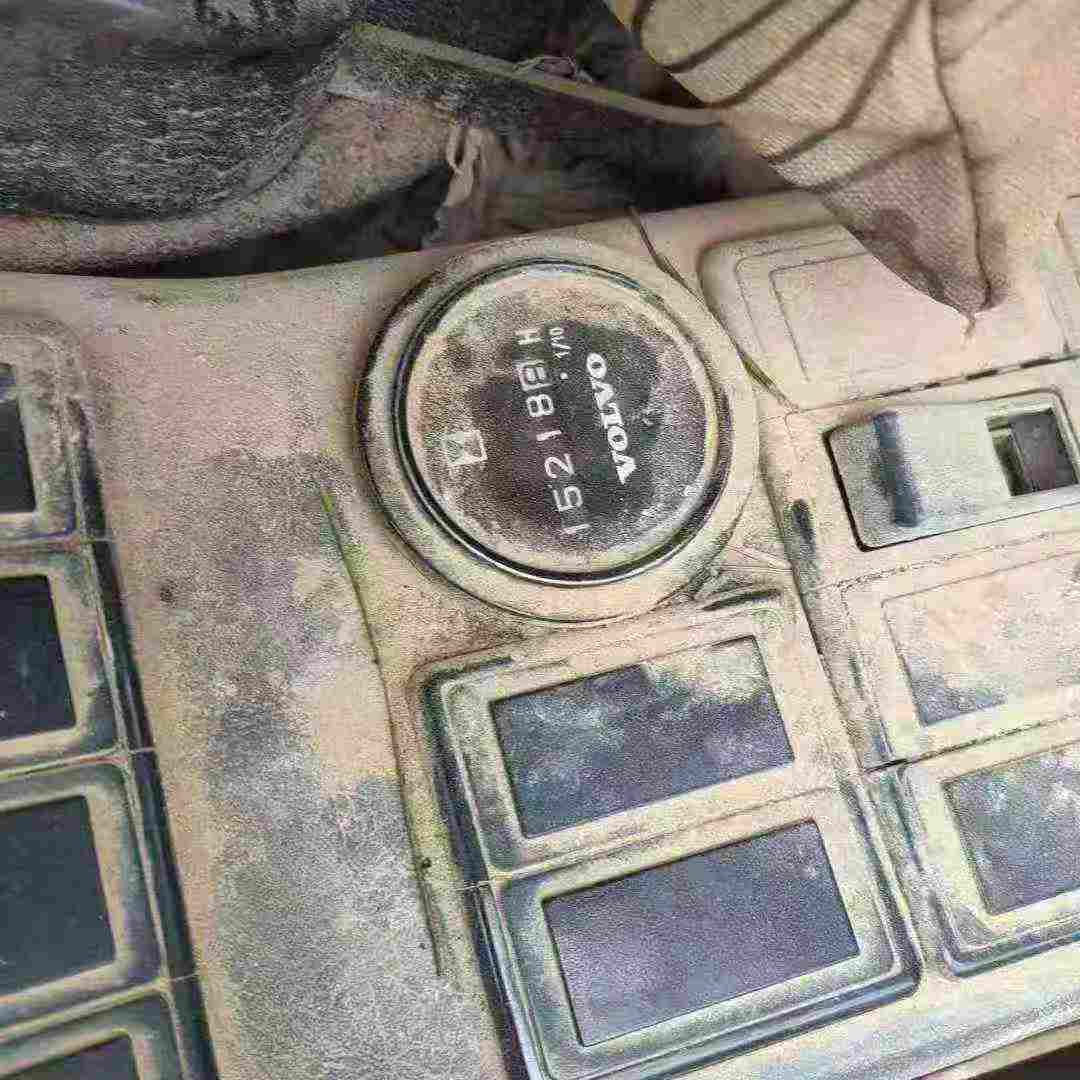 Used Volvo EC140 Excavator 2016 Model / 2