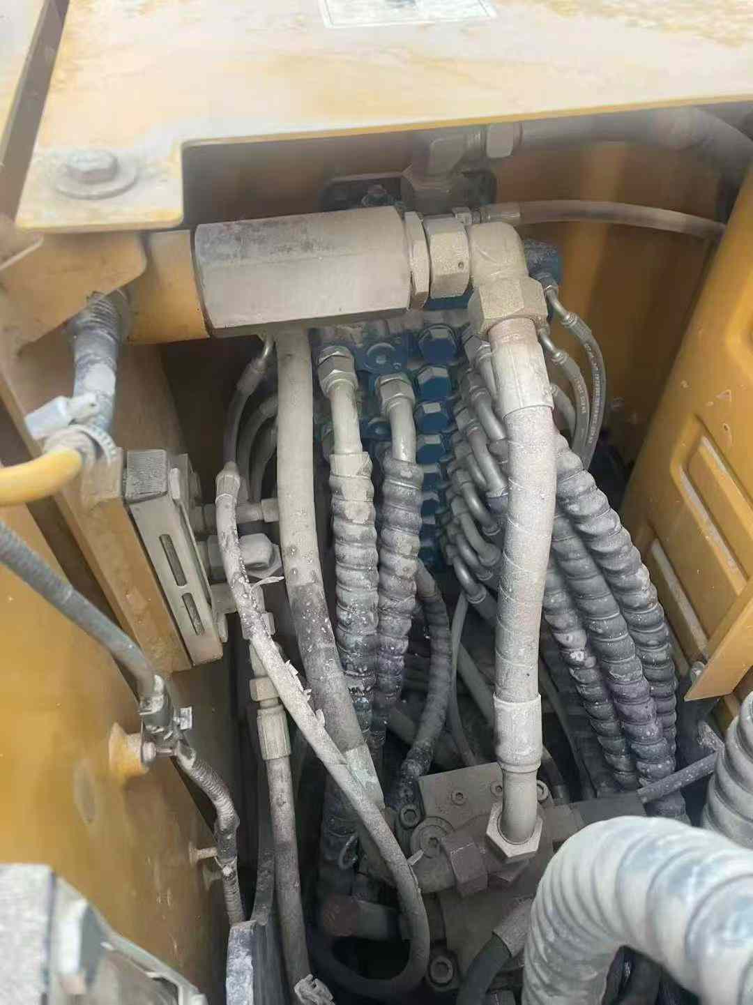 Used XCMG XE75WD Excavator 2019 Model / 5