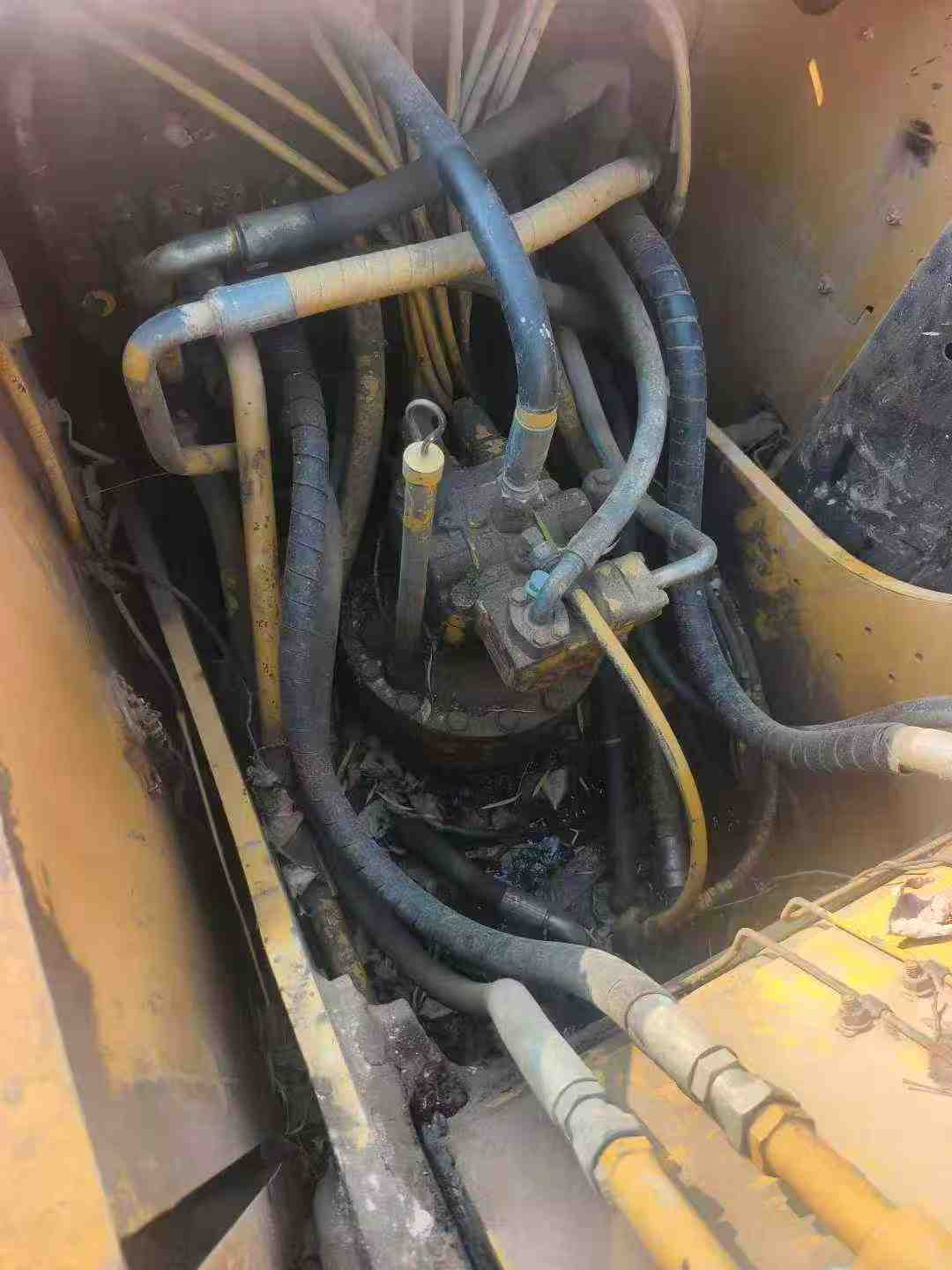 Used Caterpillar CT20 Excavator 2016 Model / 8