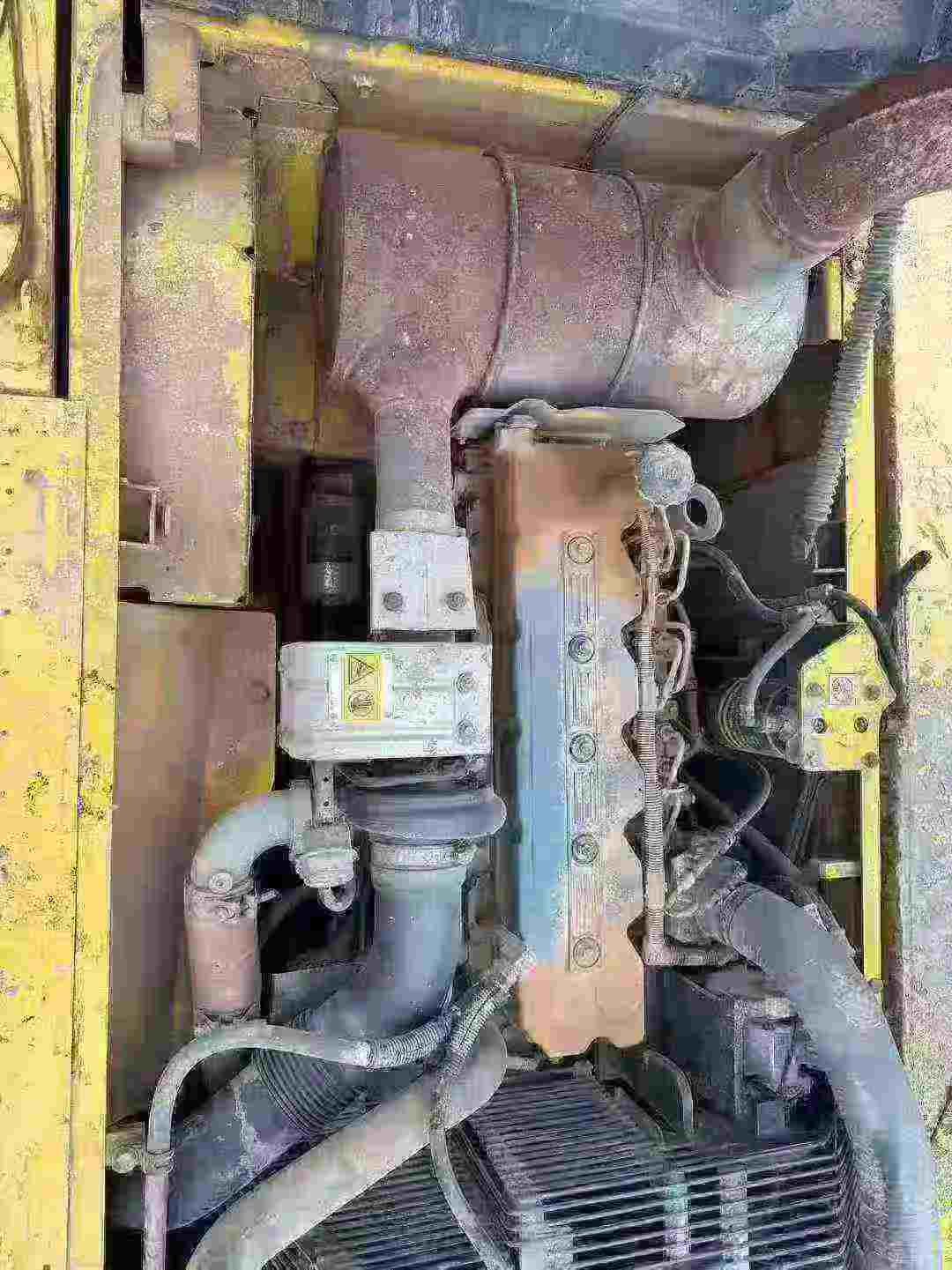 Used Komatsu PC220 Excavator 2019 Model / 7