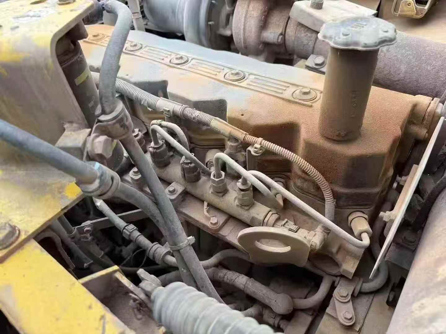 Used Komatsu PC220 Excavator 2019 Model / 2