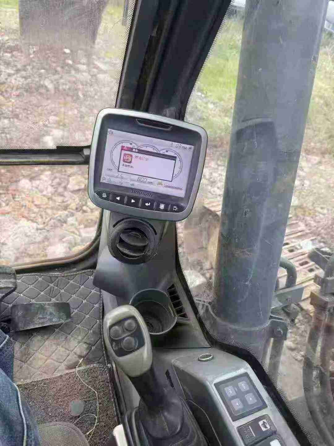 Used Doosan DH220 Excavator 2020 Model / 6