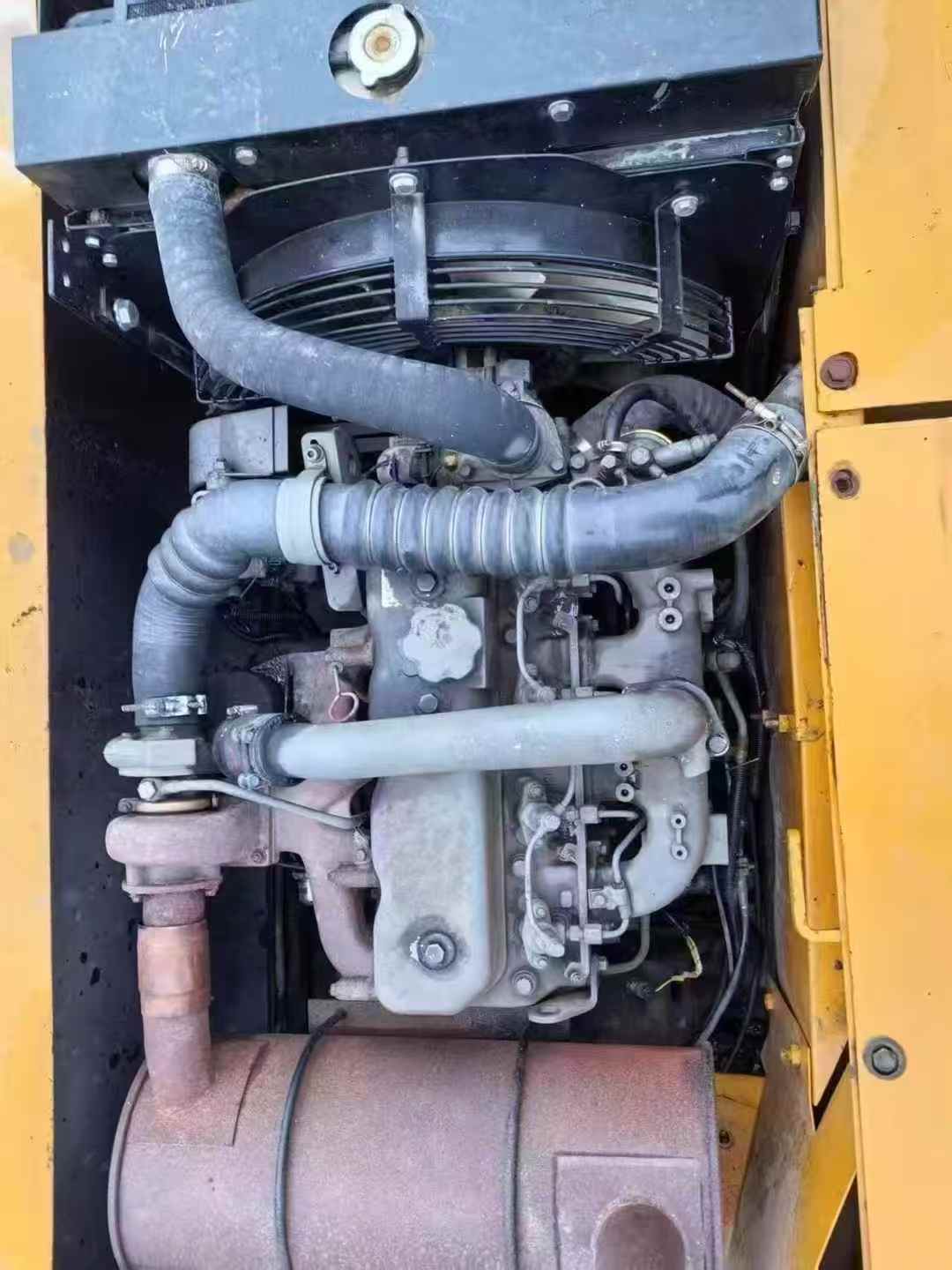 Used Sany SY135 Excavator 2016 Model / 4