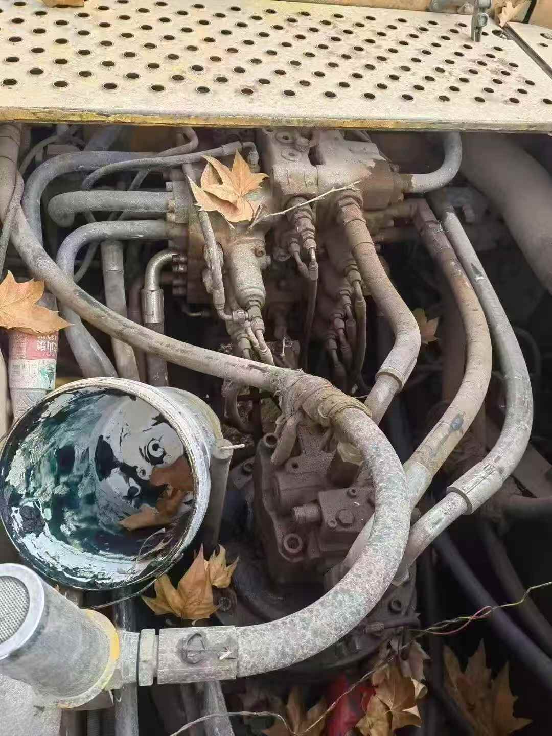 Used Volvo EC290 Excavator 2011 Model / 4