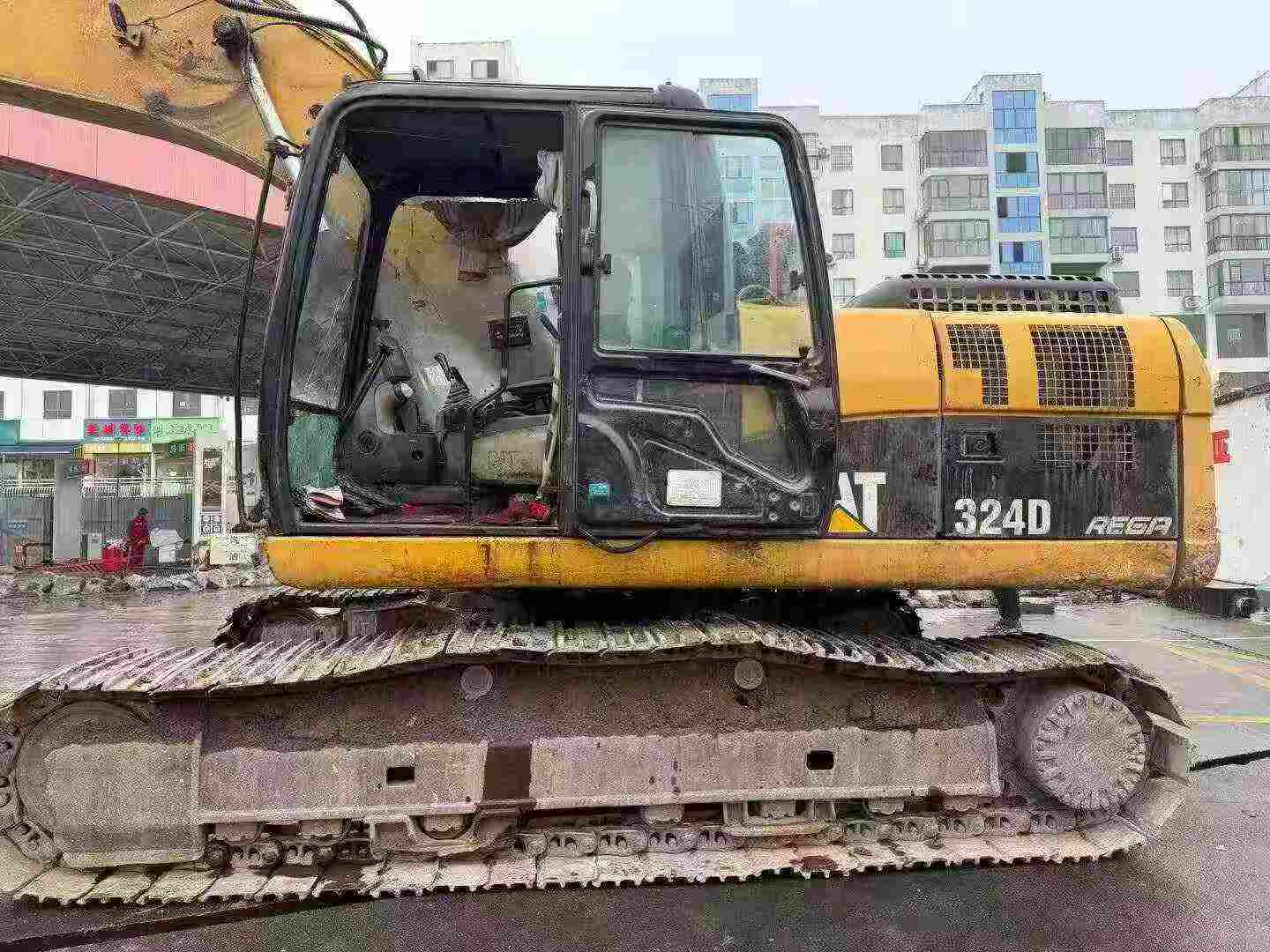 Used Caterpillar 323 Excavator 2012 Model / 5