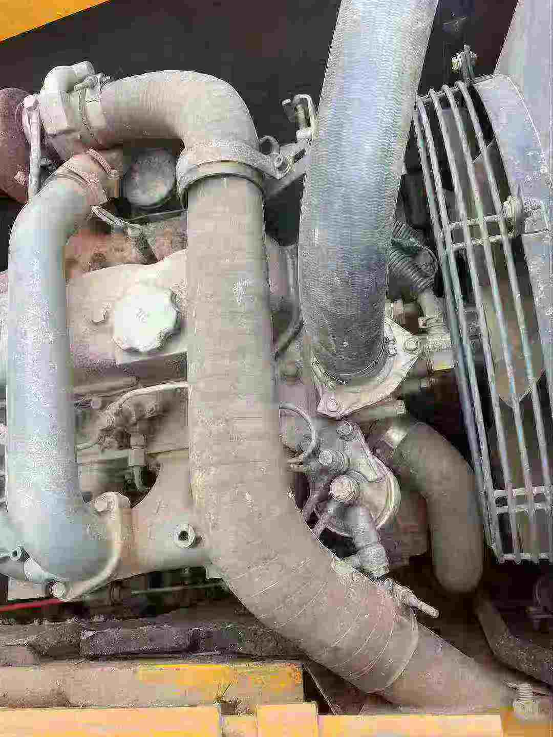 Used Sany SY135 Excavator 2016 Model / 4