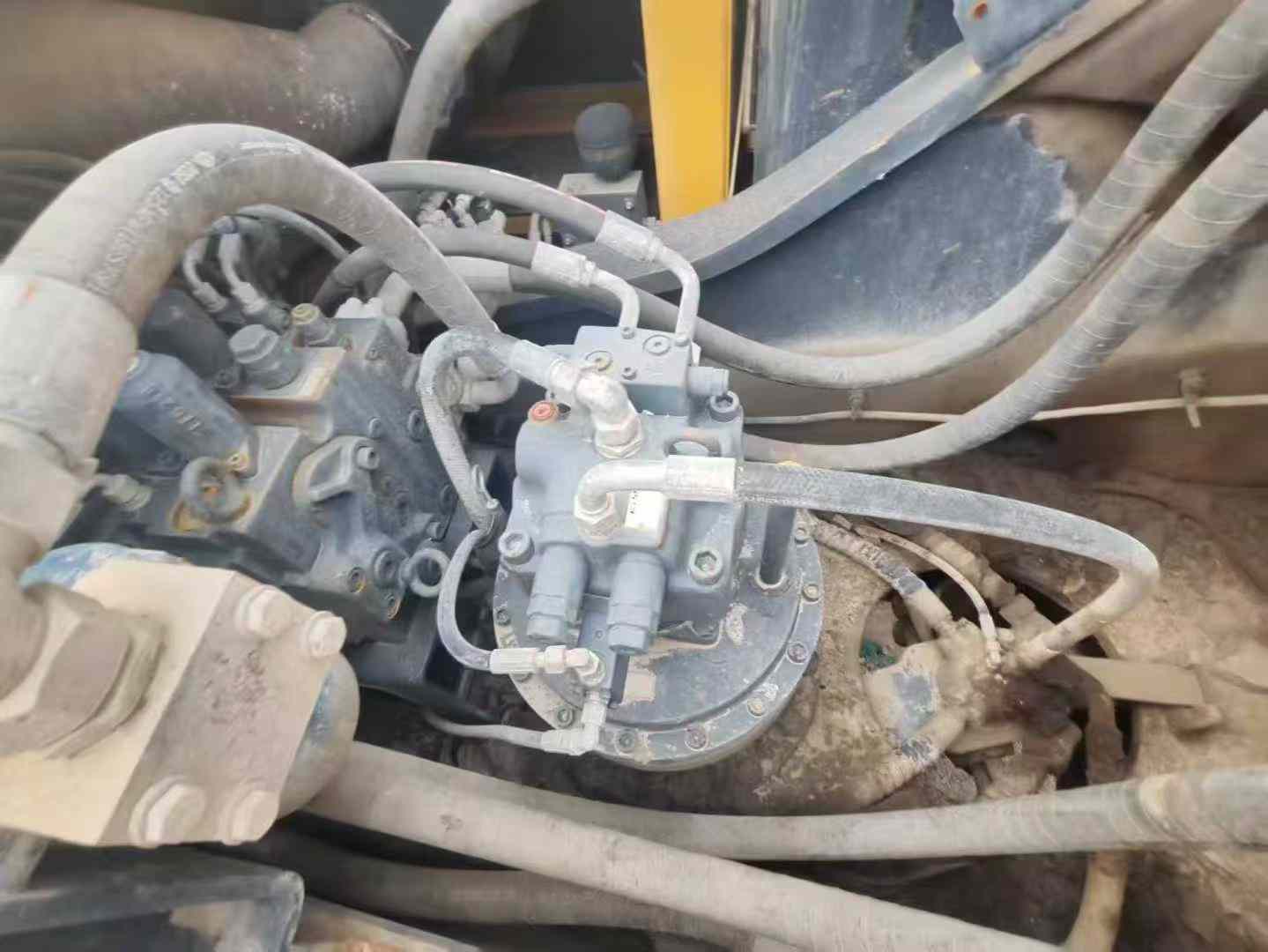 Used XCMG XE80 Excavator 2021 Model / 3