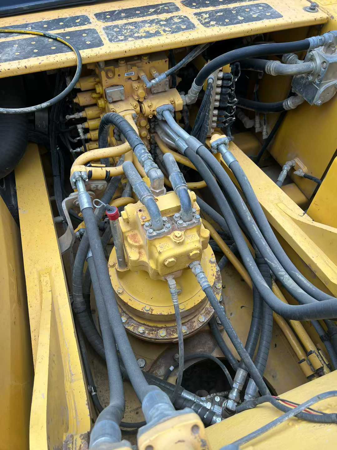 Used Komatsu PC60 Excavator 2020 Model / 6