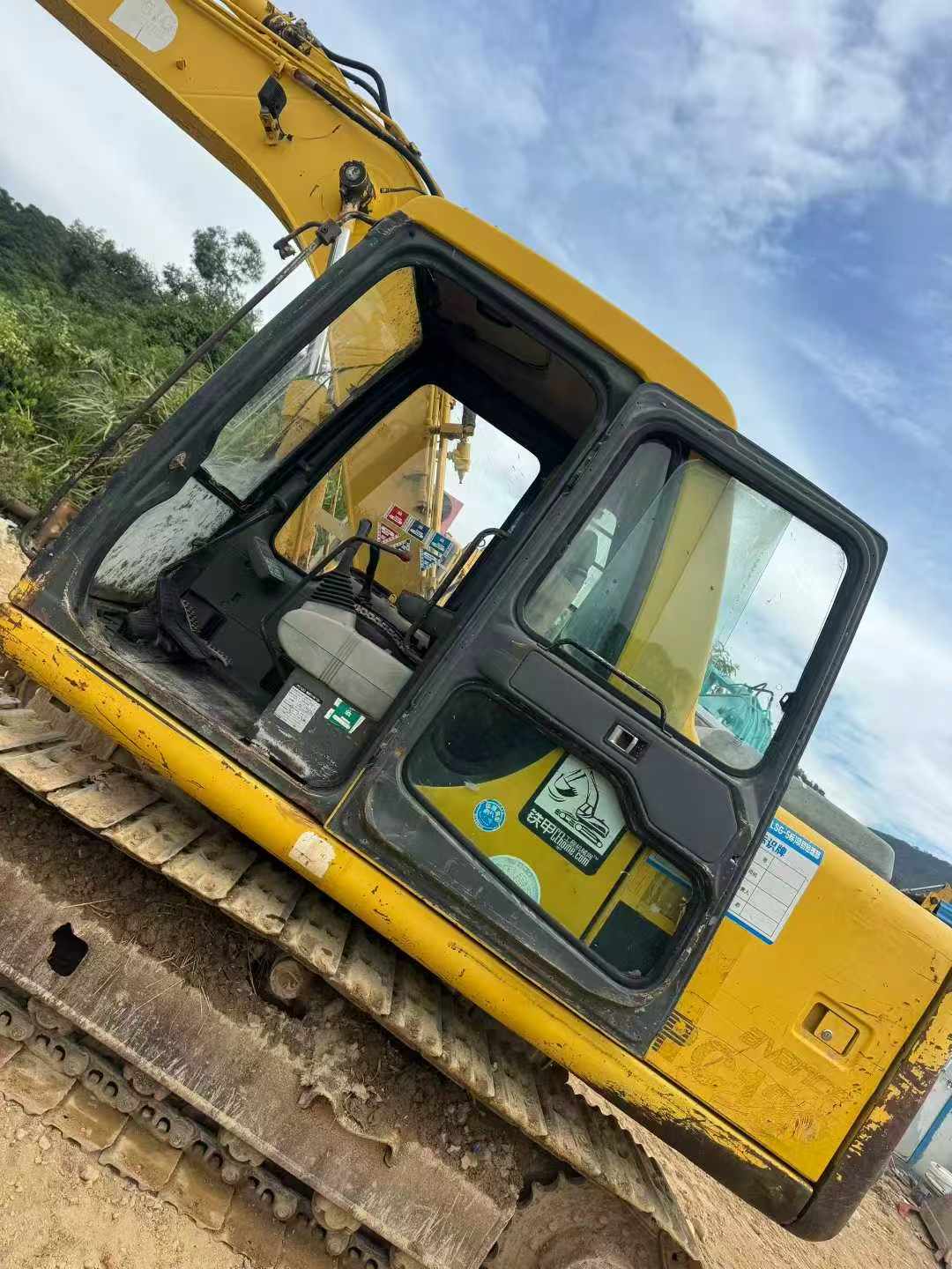 Used Komatsu PC120-6E Excavator 2016 Model / 3