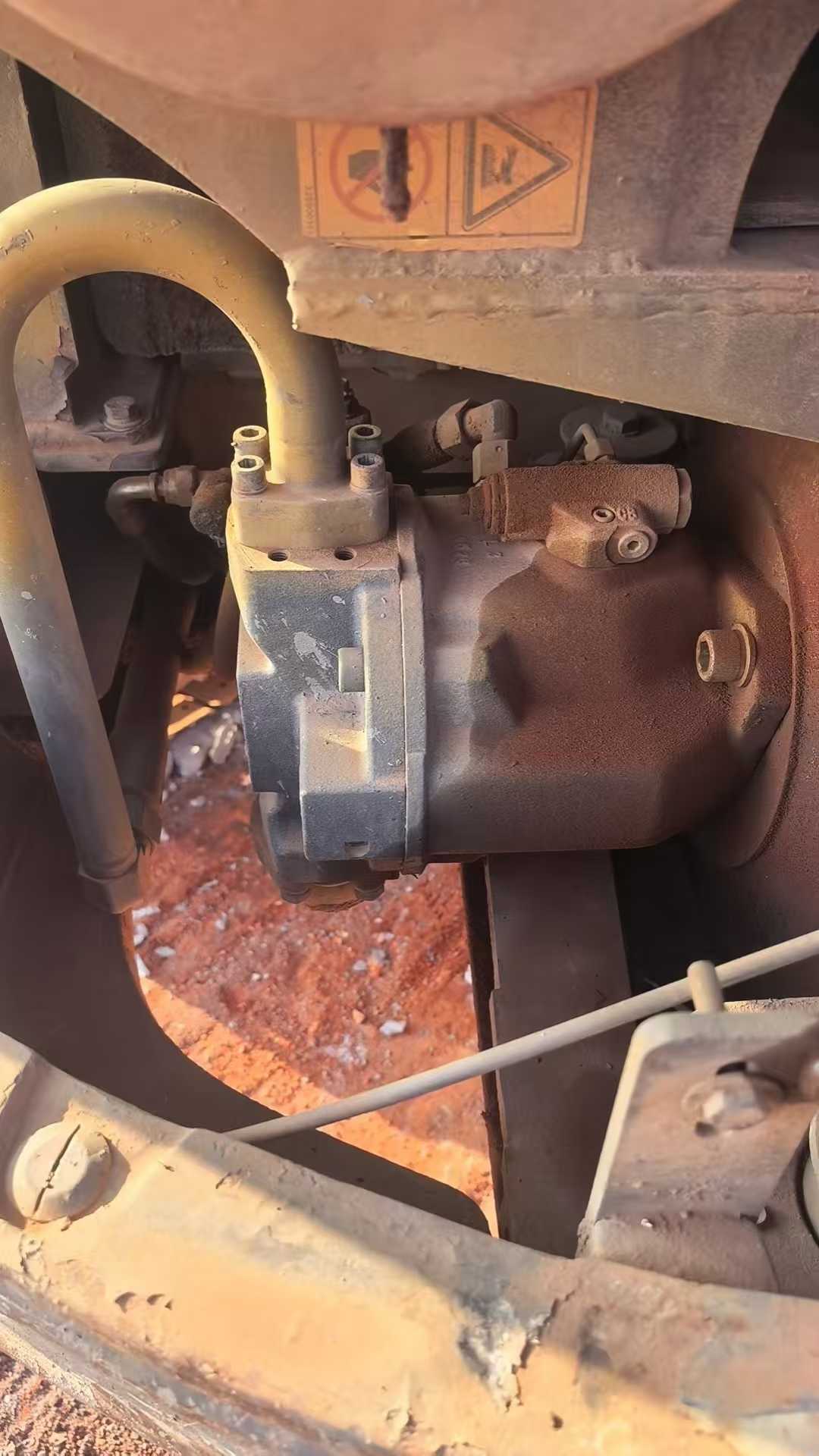 Used XCMG XE60 Excavator 2016 Model / 6