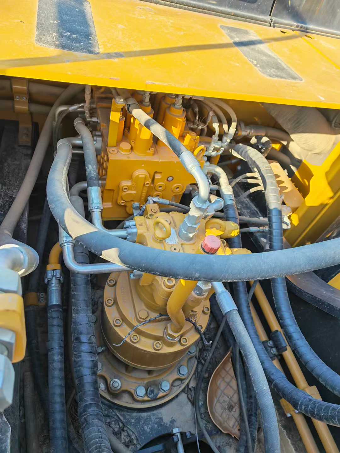 Used Sany SY245H Excavator 2022 Model / 4