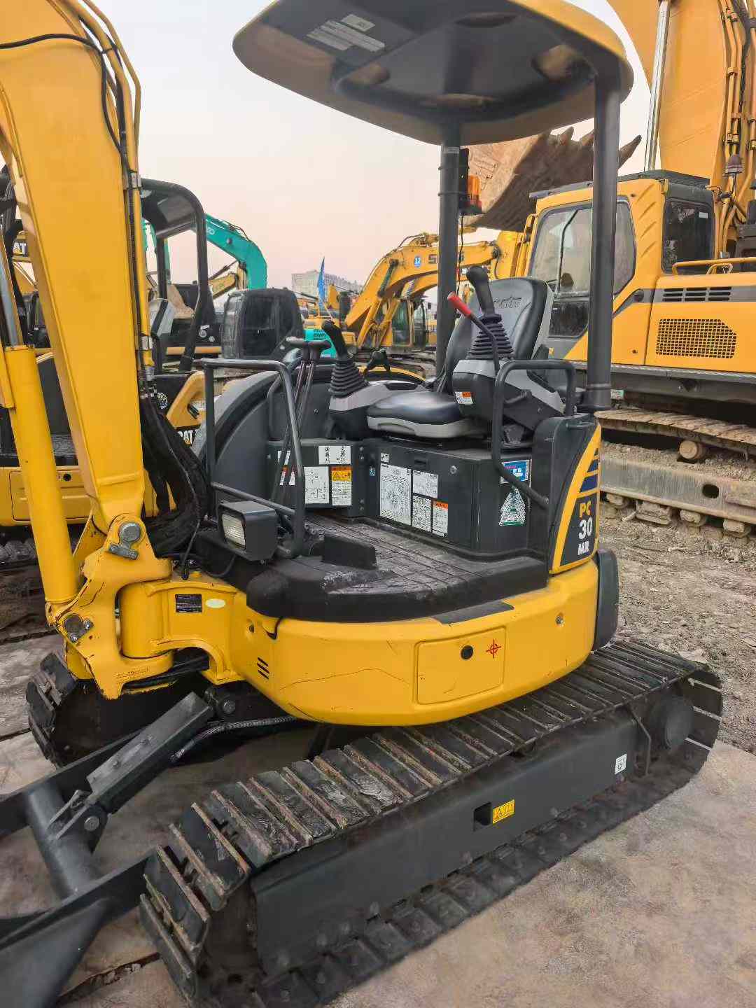Used Komatsu PC30MRx Excavator 2016 Model / 8