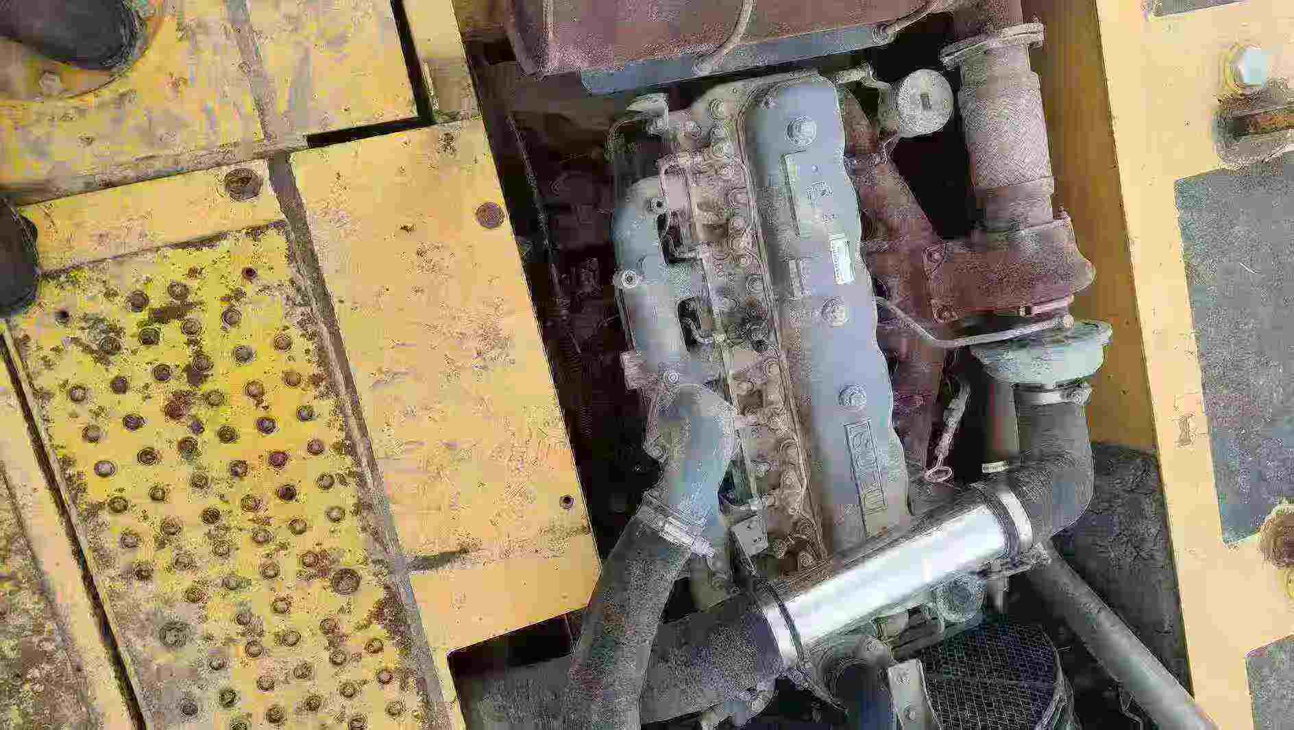 Used XCMG XE215 Excavator 2014 Model / 6