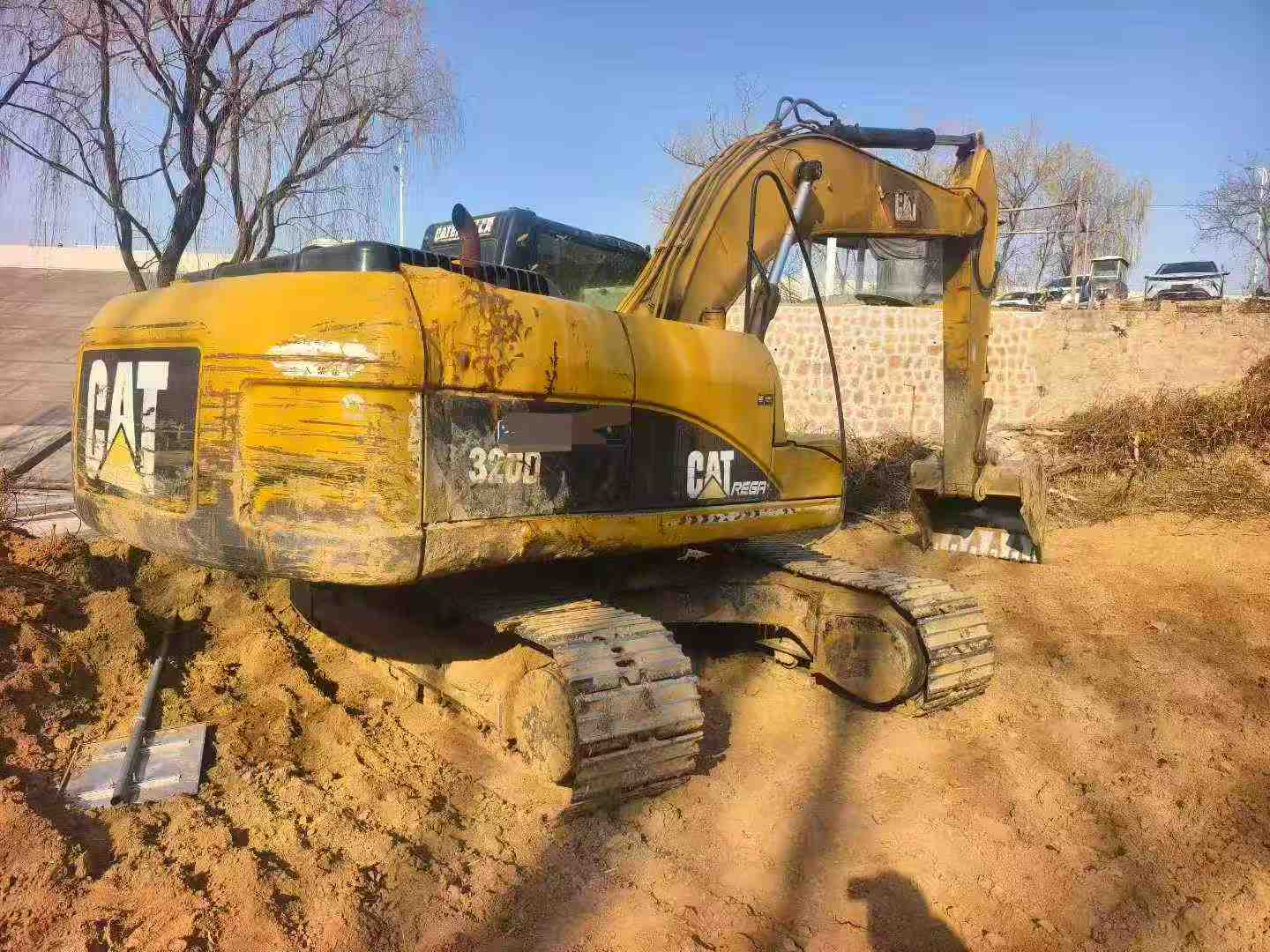 Used Caterpillar CT20 Excavator 2016 Model / 6