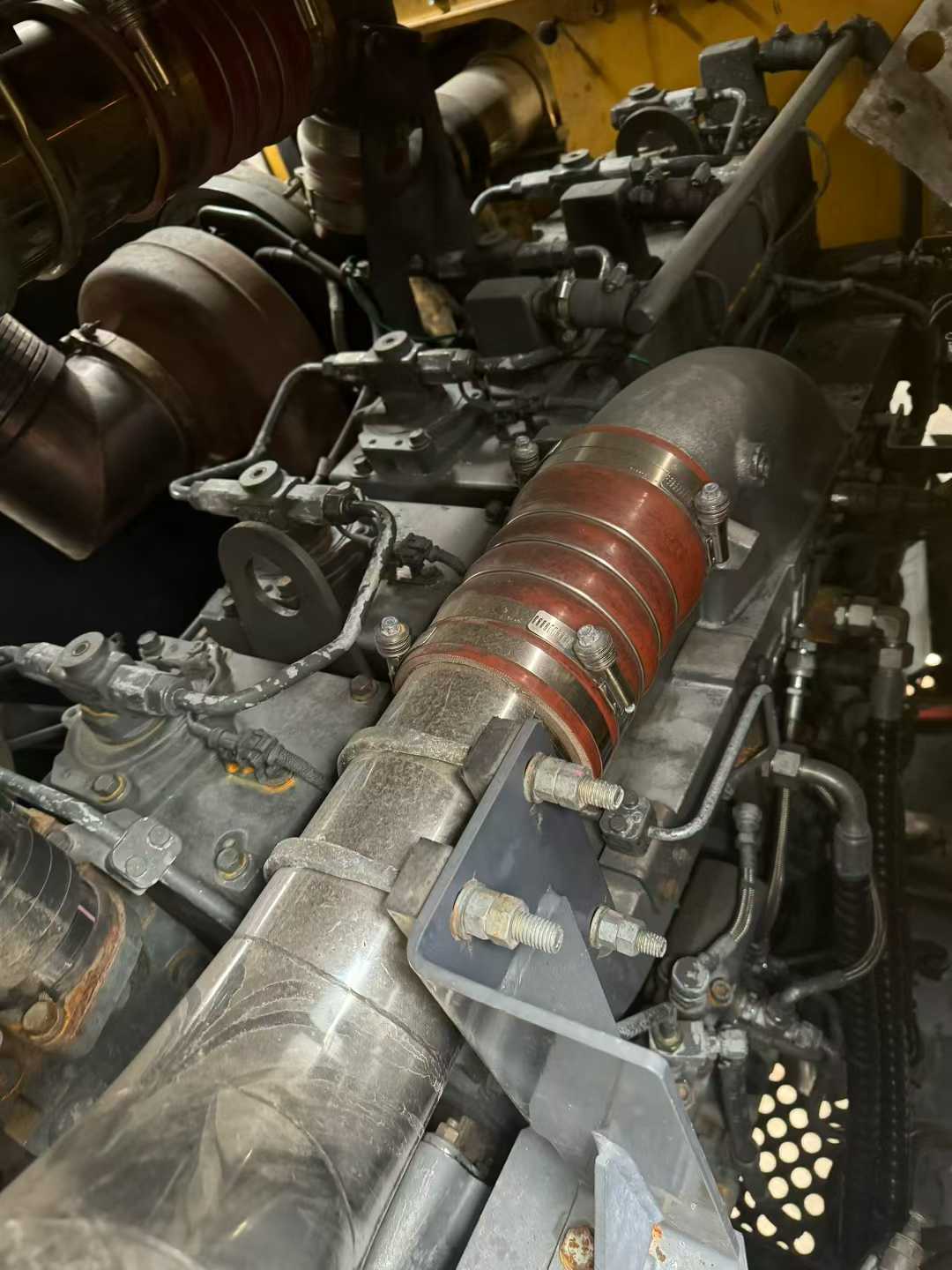 Used XCMG XE950D Excavator 2021 Model / 4