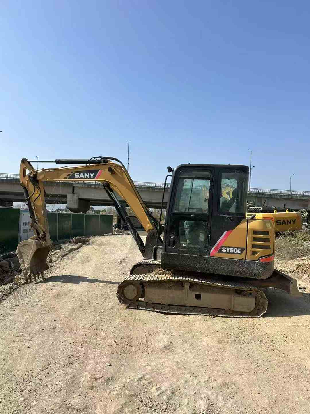 Used Sany SY55 Excavator 2020 Model / 2