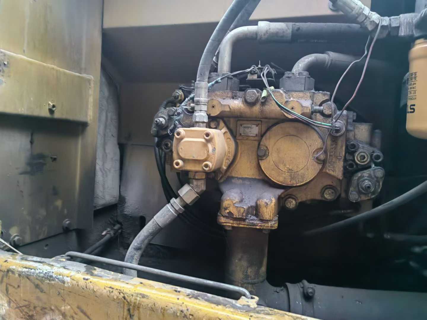 Used Caterpillar 320D Excavator 2016 Model / 4