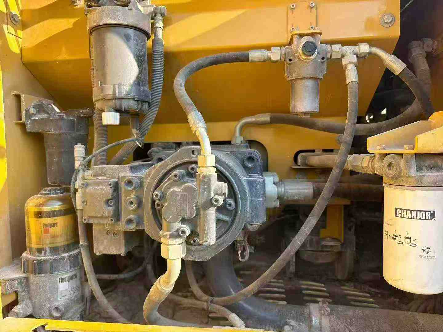 Used XCMG XE215 Excavator 2020 Model / 8