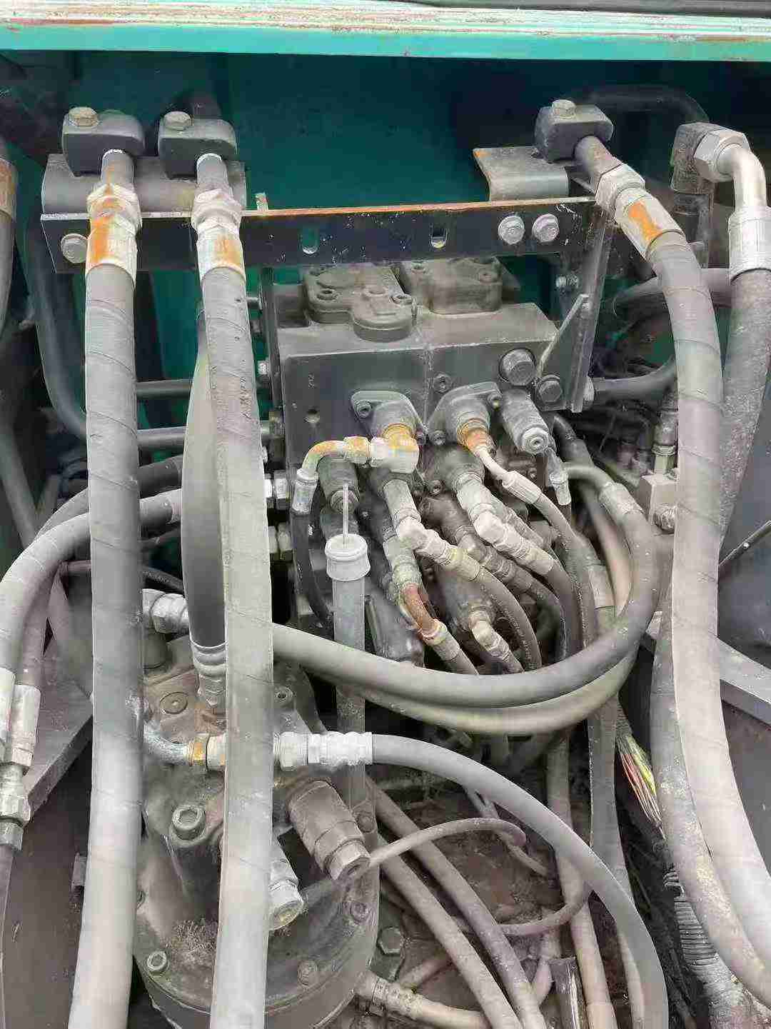 Used Kobelco SK130 Excavator 2015 Model / 4