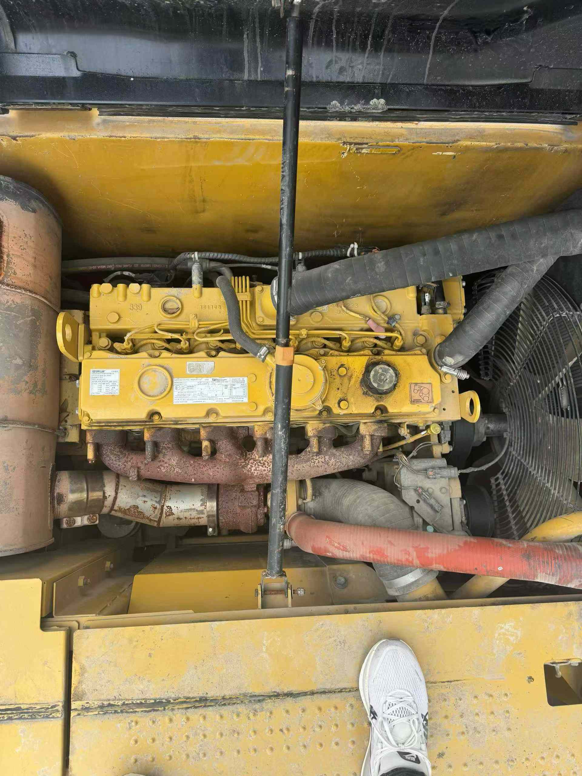 Used Caterpillar 320D Excavator 2017 Model / 3