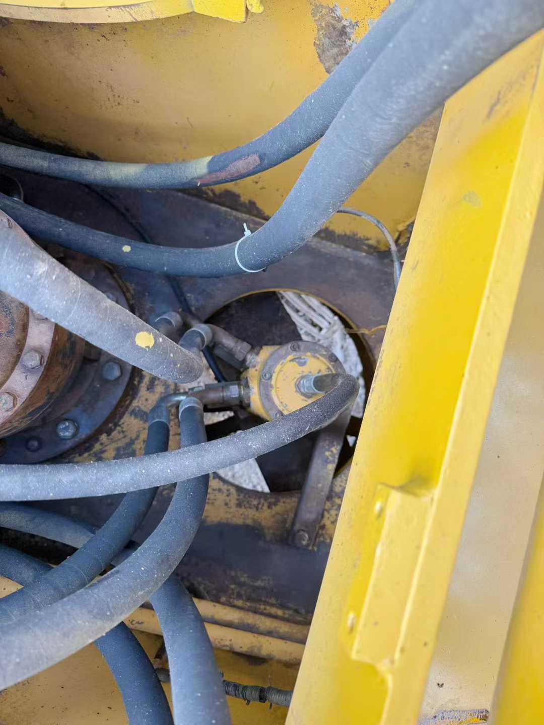 Used Kato HD820 Excavator 2016 Model / 5