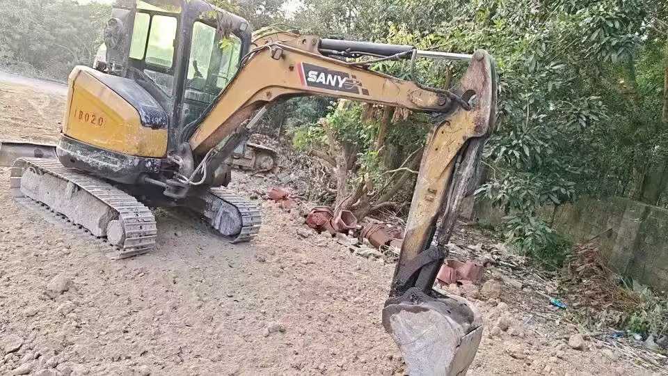 Used Sany SY35U Excavator 2016 Model / 4