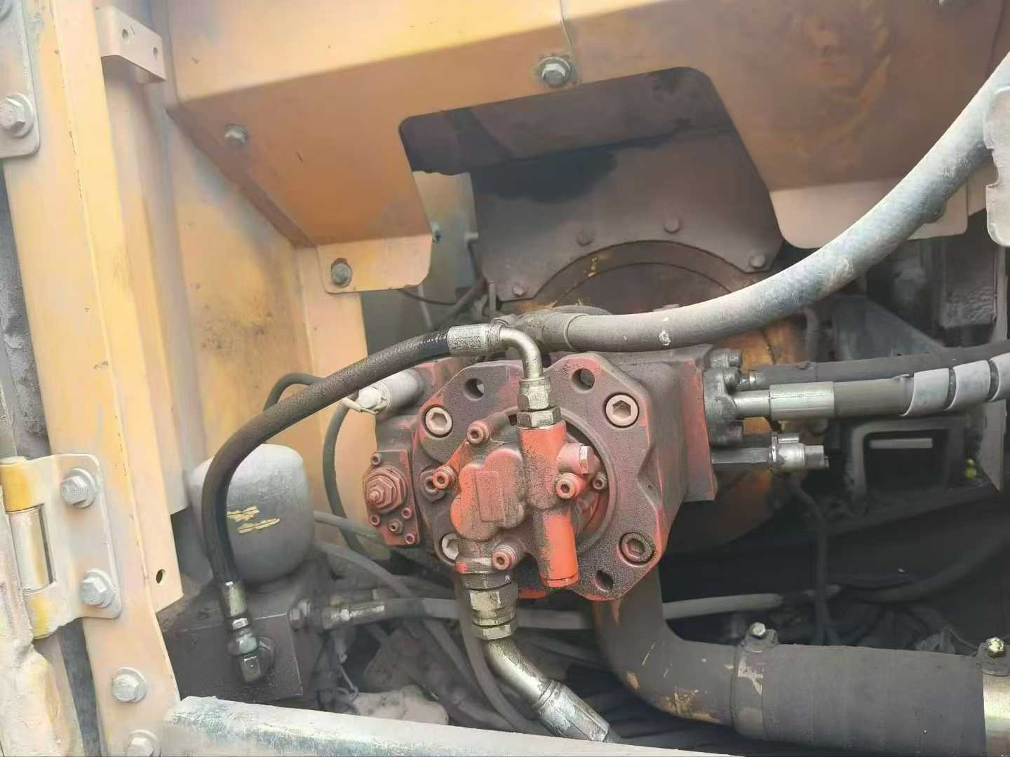 Used Hyundai HW150 Excavator 2016 Model / 2