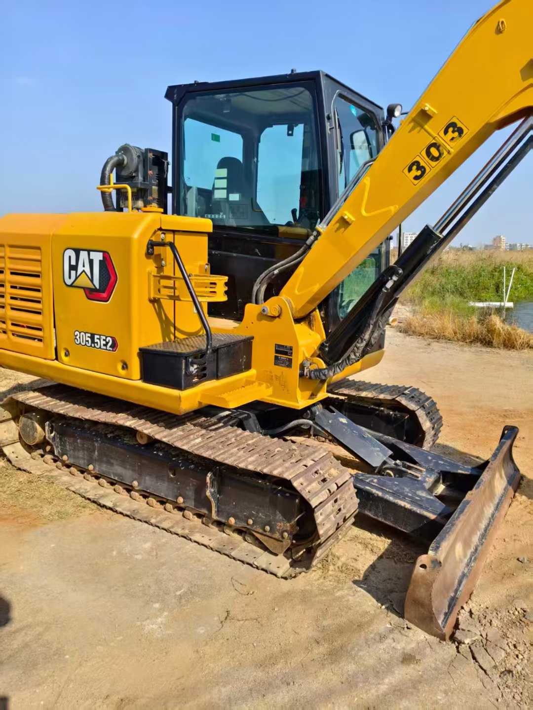 Used Caterpillar 305.5 Excavator 2016 Model / 4