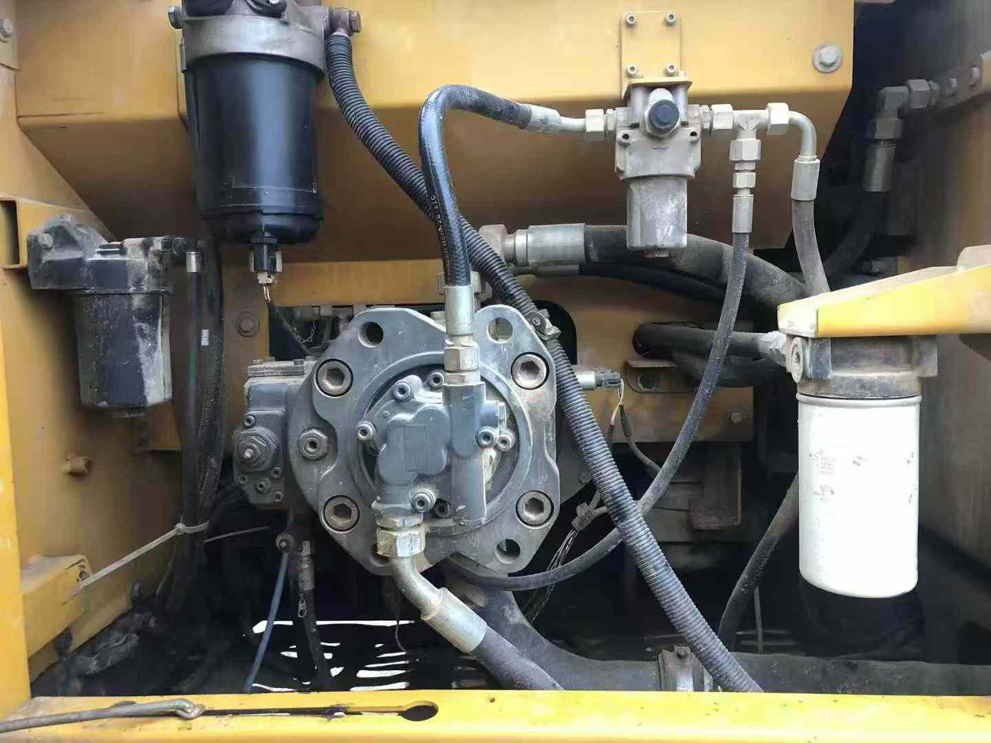 Used XCMG LW200 Excavator 2018 Model / 5