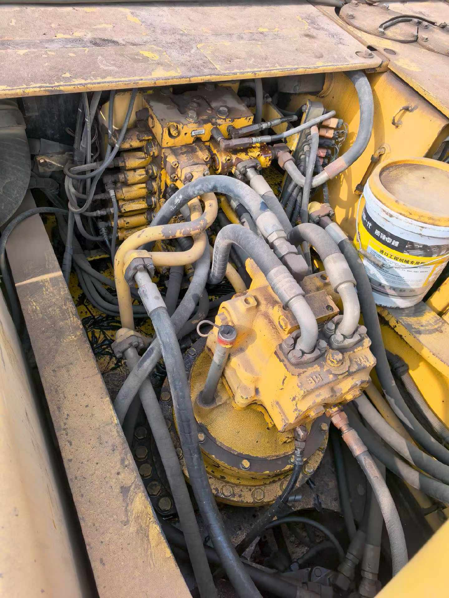 Used Komatsu PC350-7 Excavator 2016 Model / 6