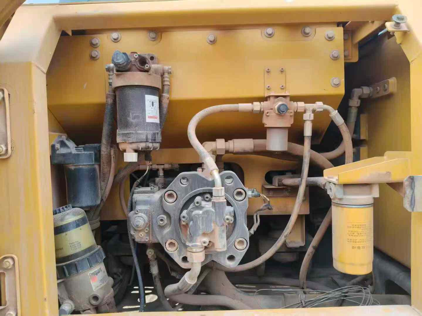 Used XCMG LW200 Excavator 2019 Model / 7