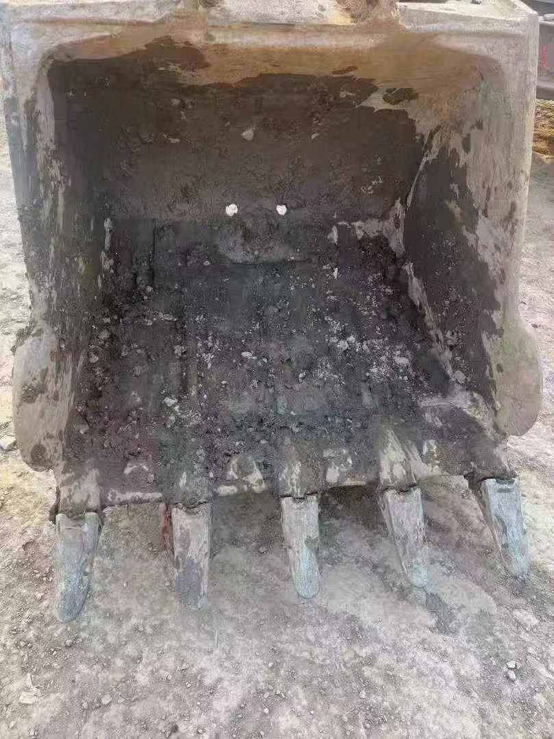 Used Hyundai R225-7 Excavator 2012 Model / 9