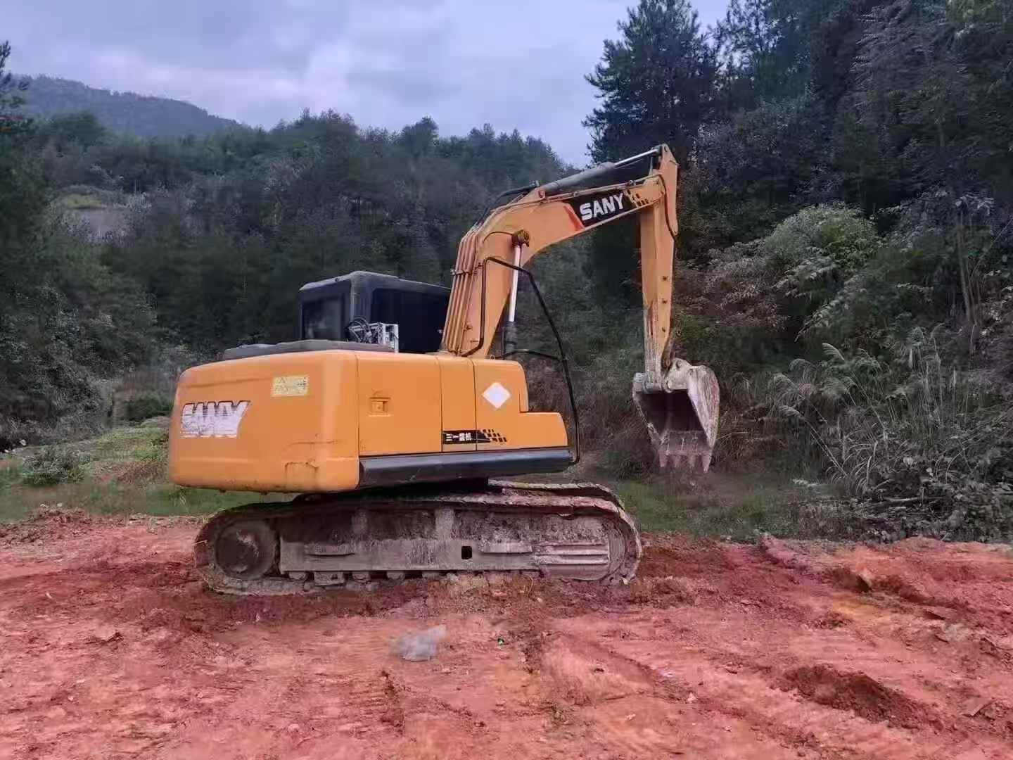 Used Sany SY55 Excavator 2016 Model / 3