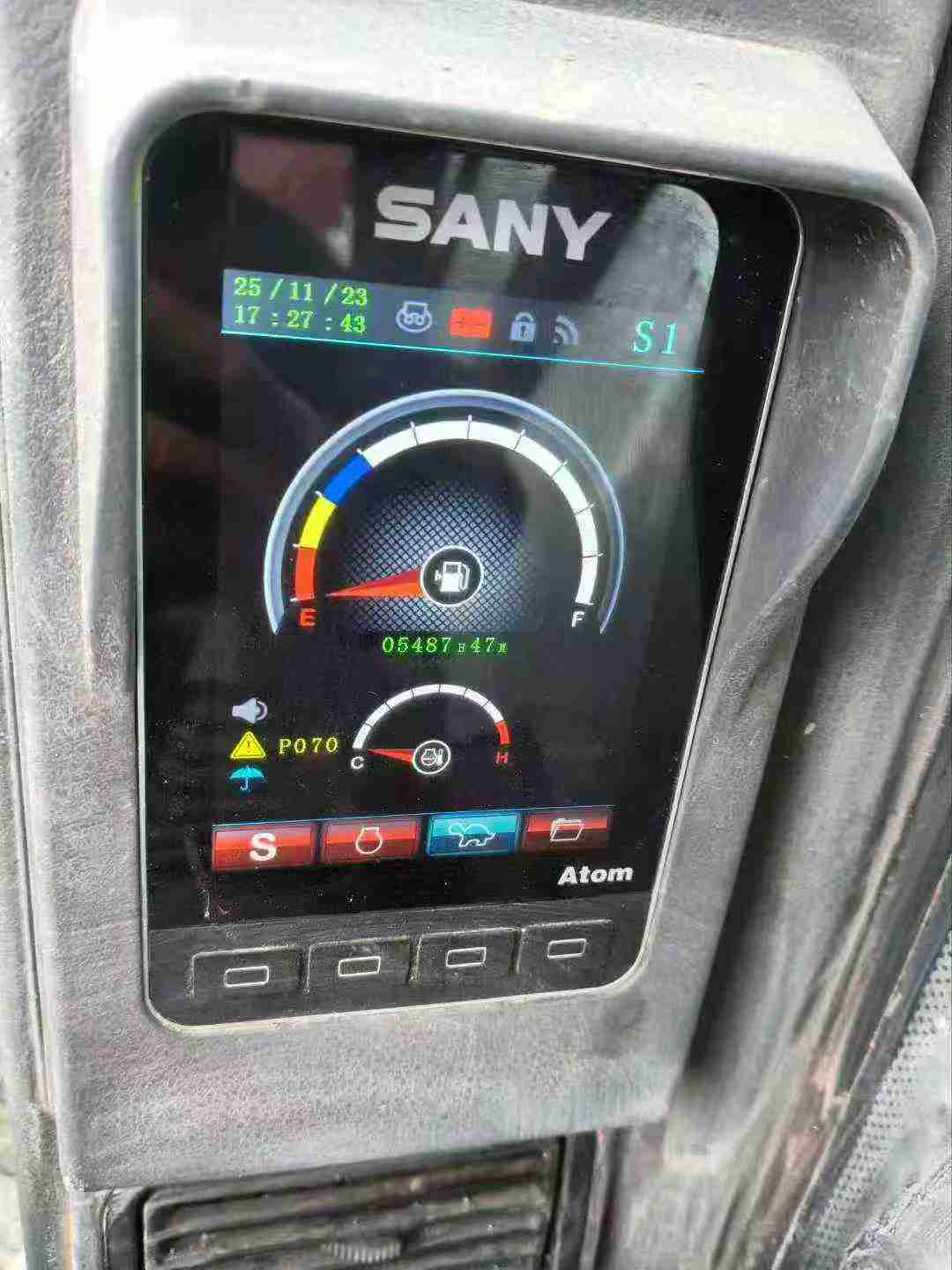 Used Sany SY75 Excavator 2020 Model / 4