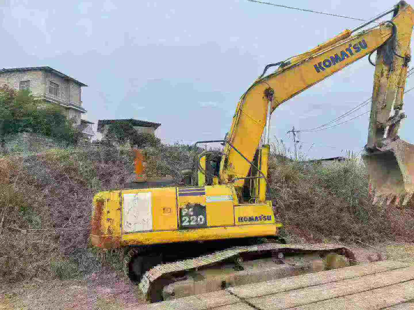 Used Komatsu PC210 Excavator 2016 Model / 4