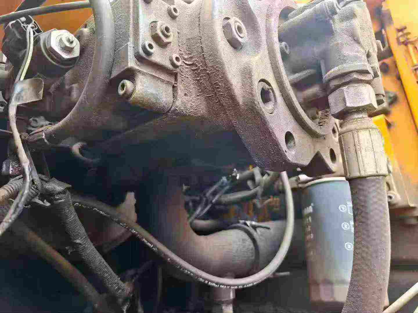 Used Sany SY215W Excavator 2014 Model / 4