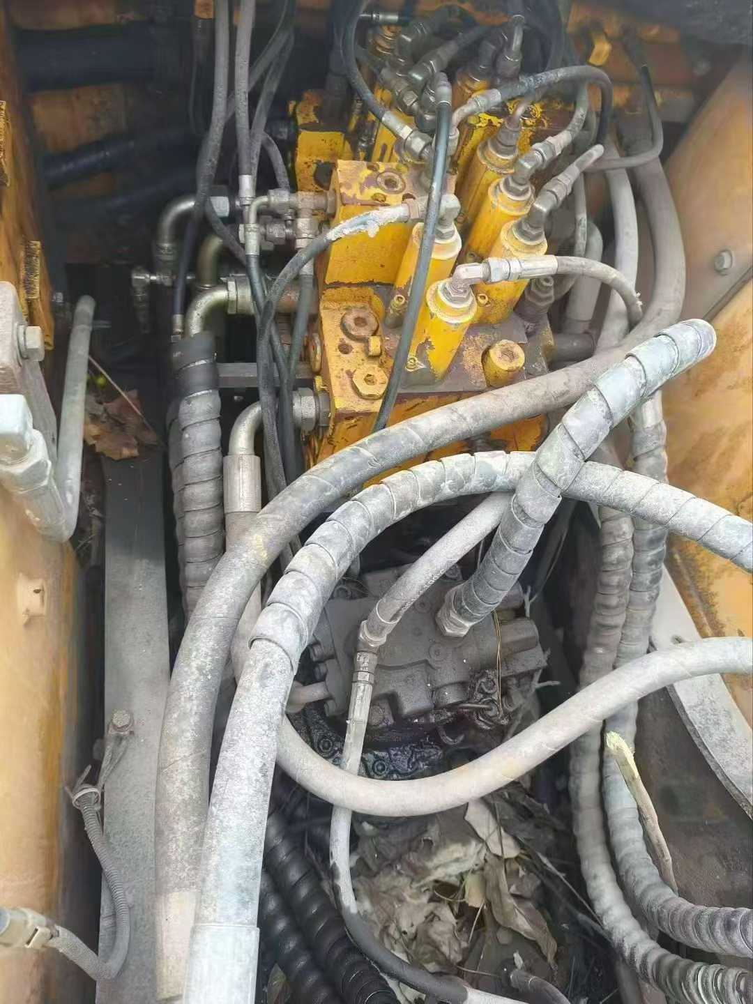 Used Hyundai HW150 Excavator 2016 Model / 3