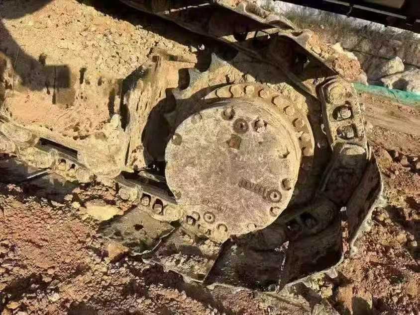 Used Hitachi ZAXIS200 Excavator 2016 Model / 9