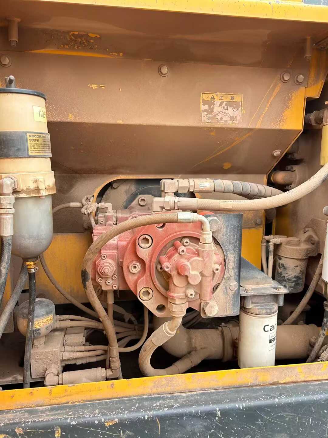 Used Hyundai R215VSN Excavator 2020 Model / 4