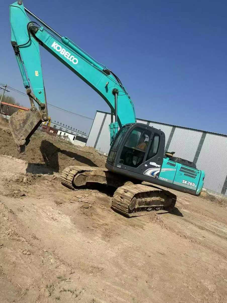 Used Kobelco SK210 Excavator 2012 Model / 2