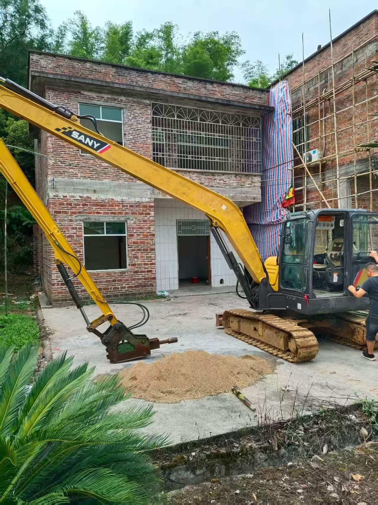 Used Sany SY60 Excavator 2015 Model / 2